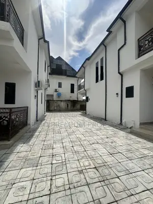 2bdrm Duplex in Timaya Estate, Rumueprikom for rent