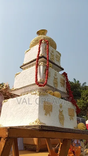 Wedding and Birthday Cakes.