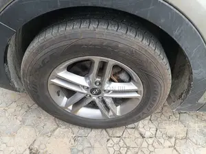 Hyundai Santa Fe 2017 Gray