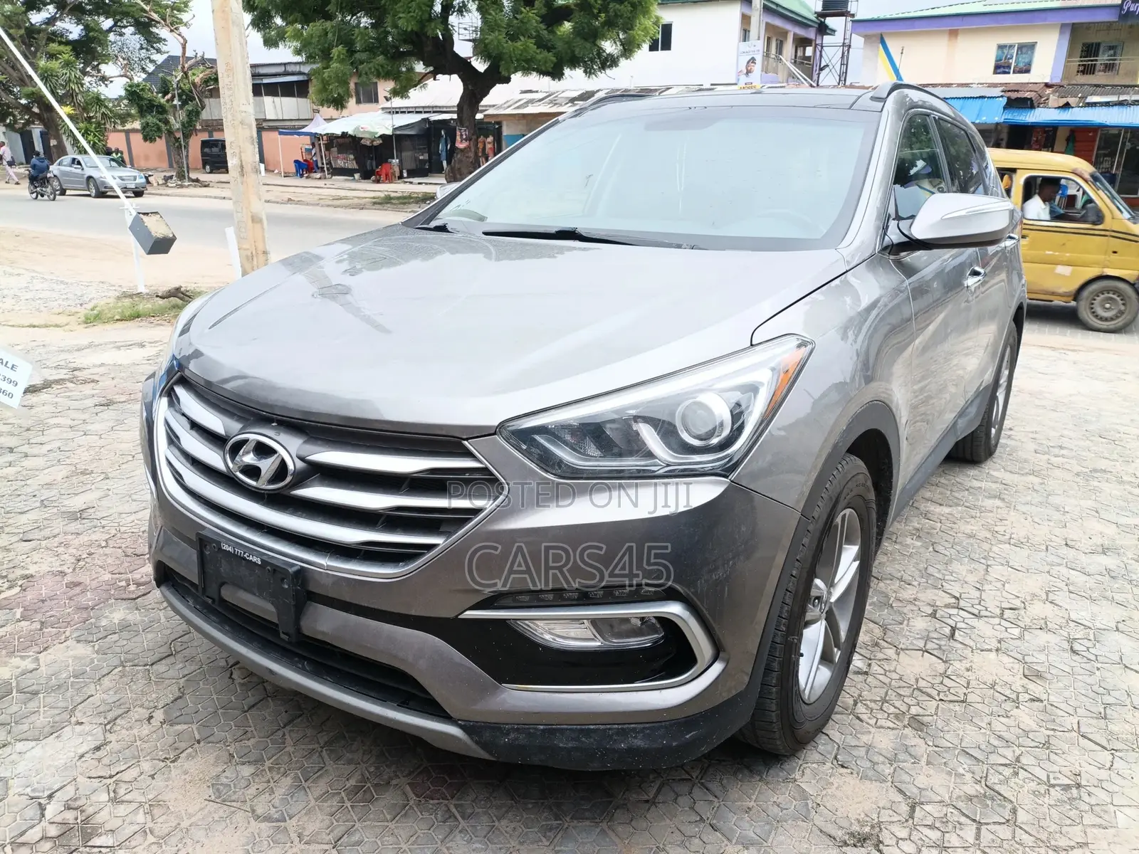 Hyundai Santa Fe 2017 Gray