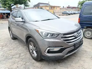 Hyundai Santa Fe 2017 Gray