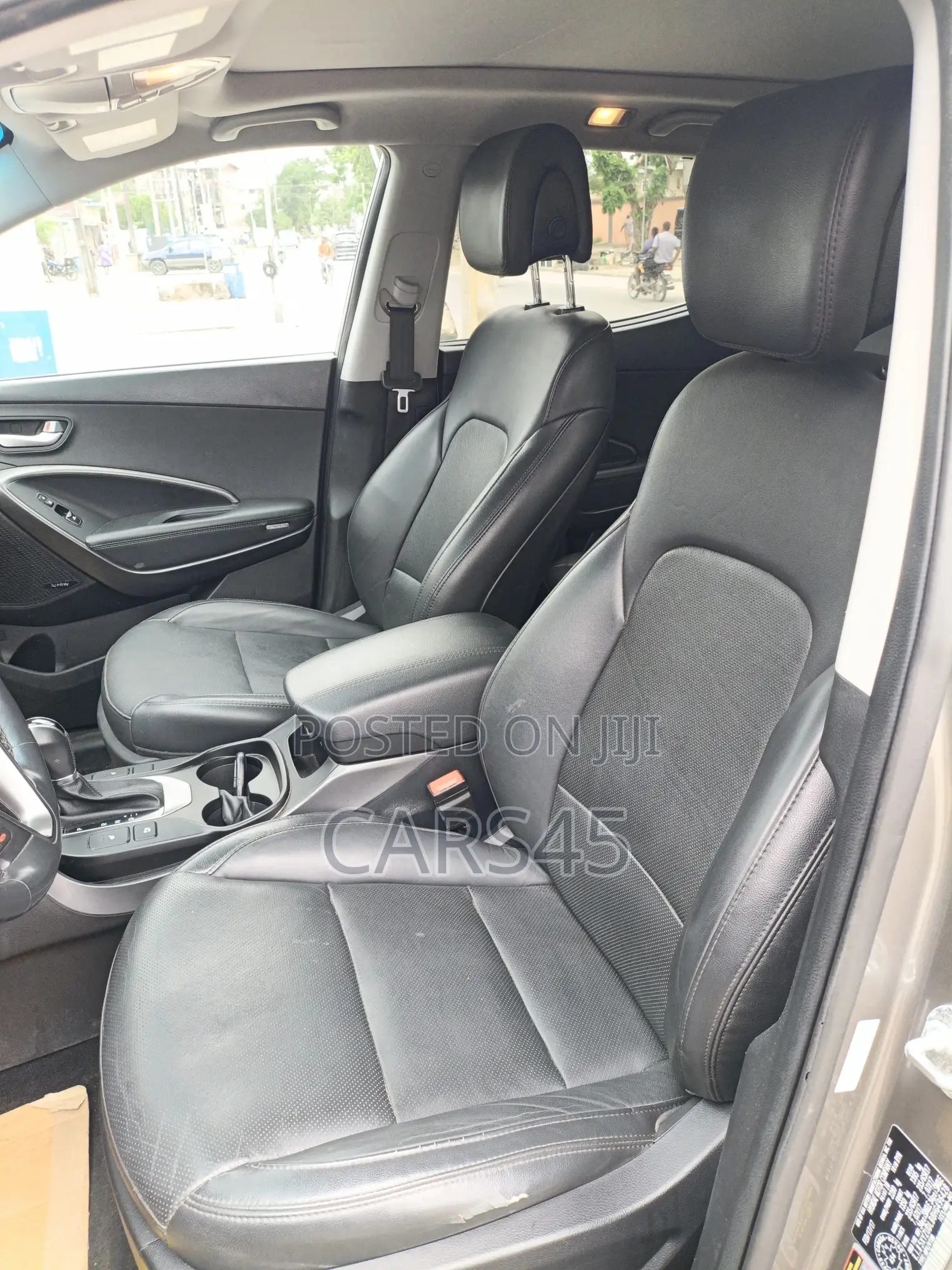 Hyundai Santa Fe 2017 Gray