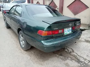 Toyota Camry Automatic 1999 Green