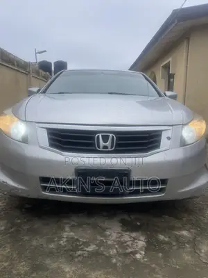 Honda Accord 2010 Silver