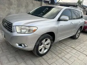 Toyota Highlander 2010 Silver