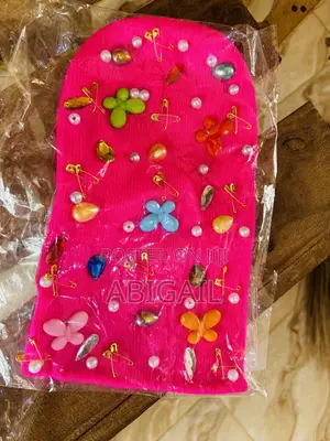Embellished Pearl Flower Beanie Cap