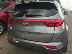 Kia Sportage LX 4dr SUV (2.4L 4cyl 6A) 2017 Gray