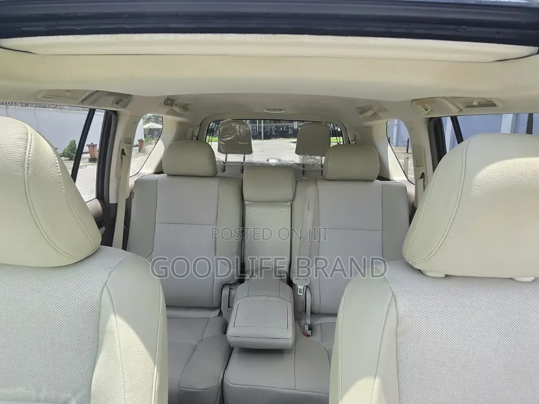 Lexus GX 460 2011 Black