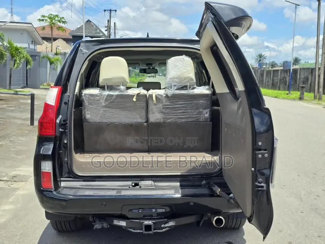 Lexus GX 460 2011 Black