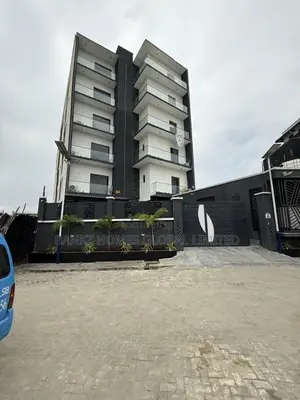2bdrm Apartment in Lekki Phase 1 for sale