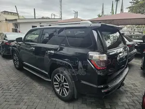 Toyota 4-Runner 2020 Black