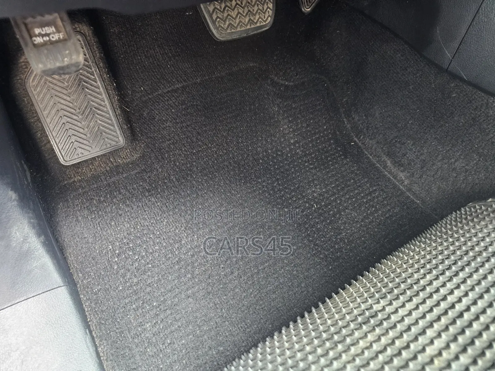 Toyota 4-Runner 2020 Black