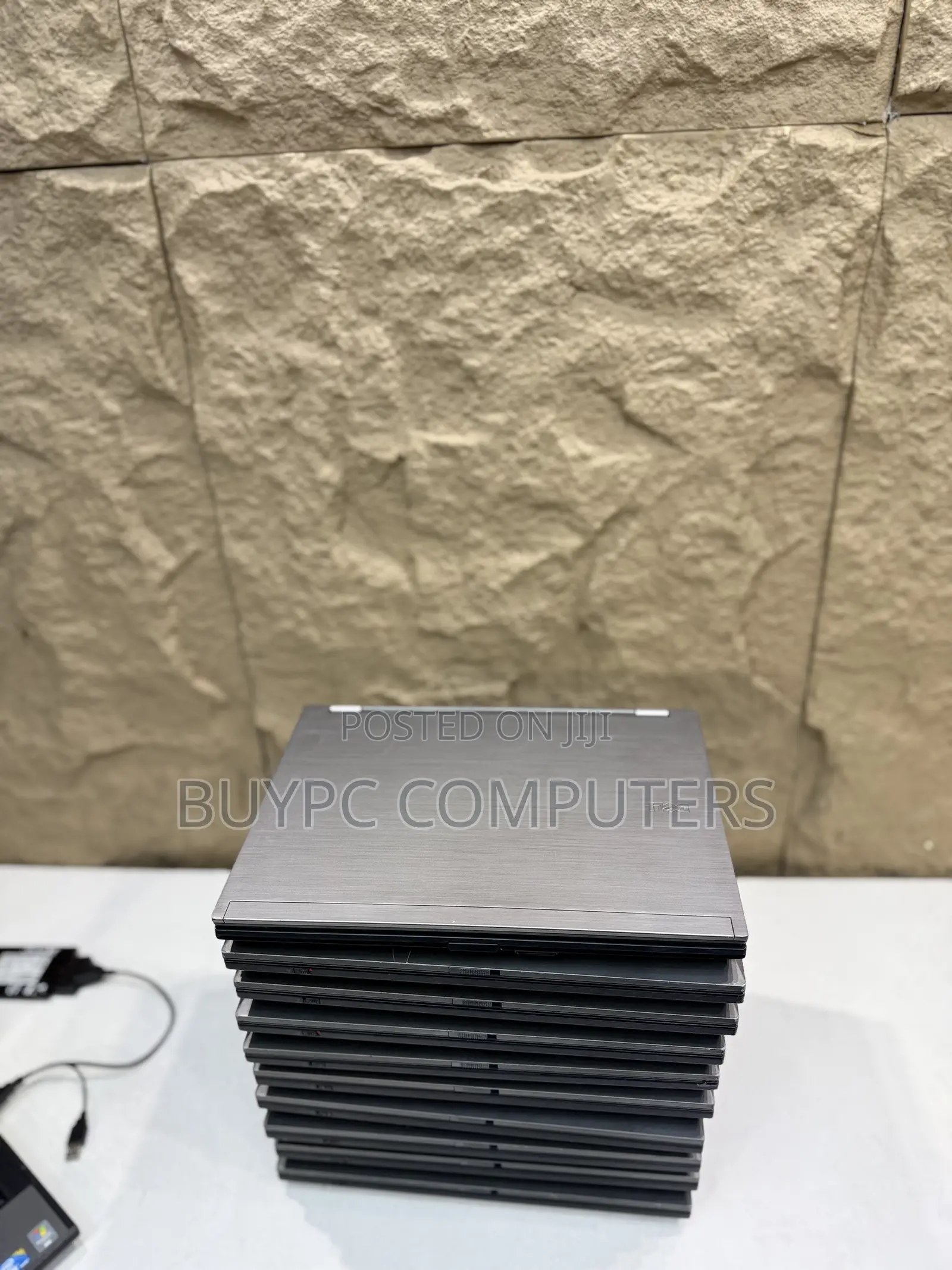 Laptop Dell Latitude E6410 4GB Intel Core i5 HDD 250GB