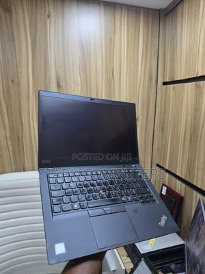 Laptop Lenovo ThinkPad T14 G1 8GB Intel Core i5 SSD 256GB