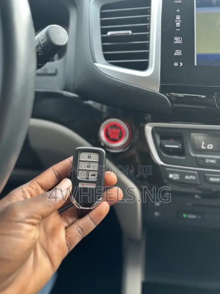 Honda Pilot Elite AWD 2018 White
