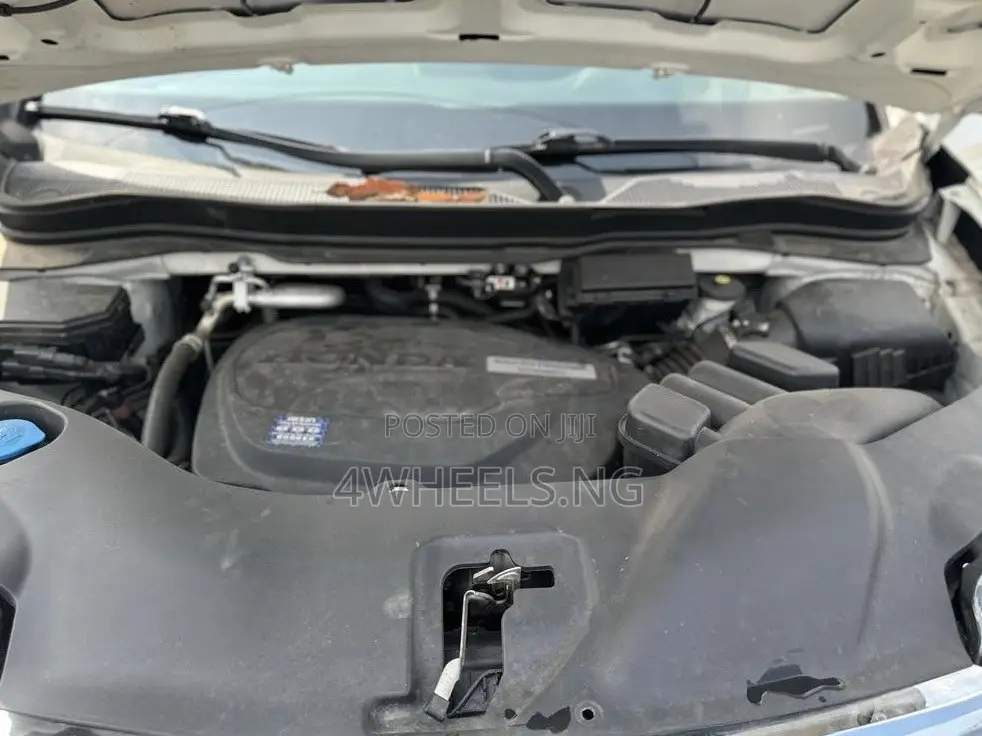 Honda Pilot Elite AWD 2018 White