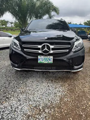 Mercedes-Benz GLE-Class 2016 Black