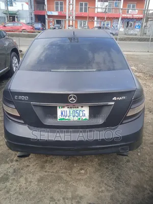 Mercedes-Benz C300 2009 Black