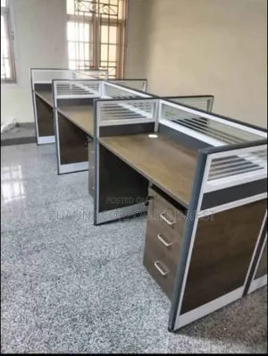 Office Workstations 6 Seaters