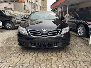 Toyota Camry 2010 Black