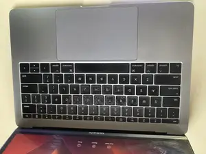 Laptop Apple MacBook Pro 2017 16GB Intel Core i7 SSD 256GB