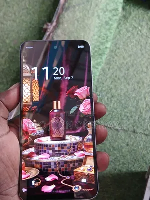 Infinix Hot 60i 128 GB Silver