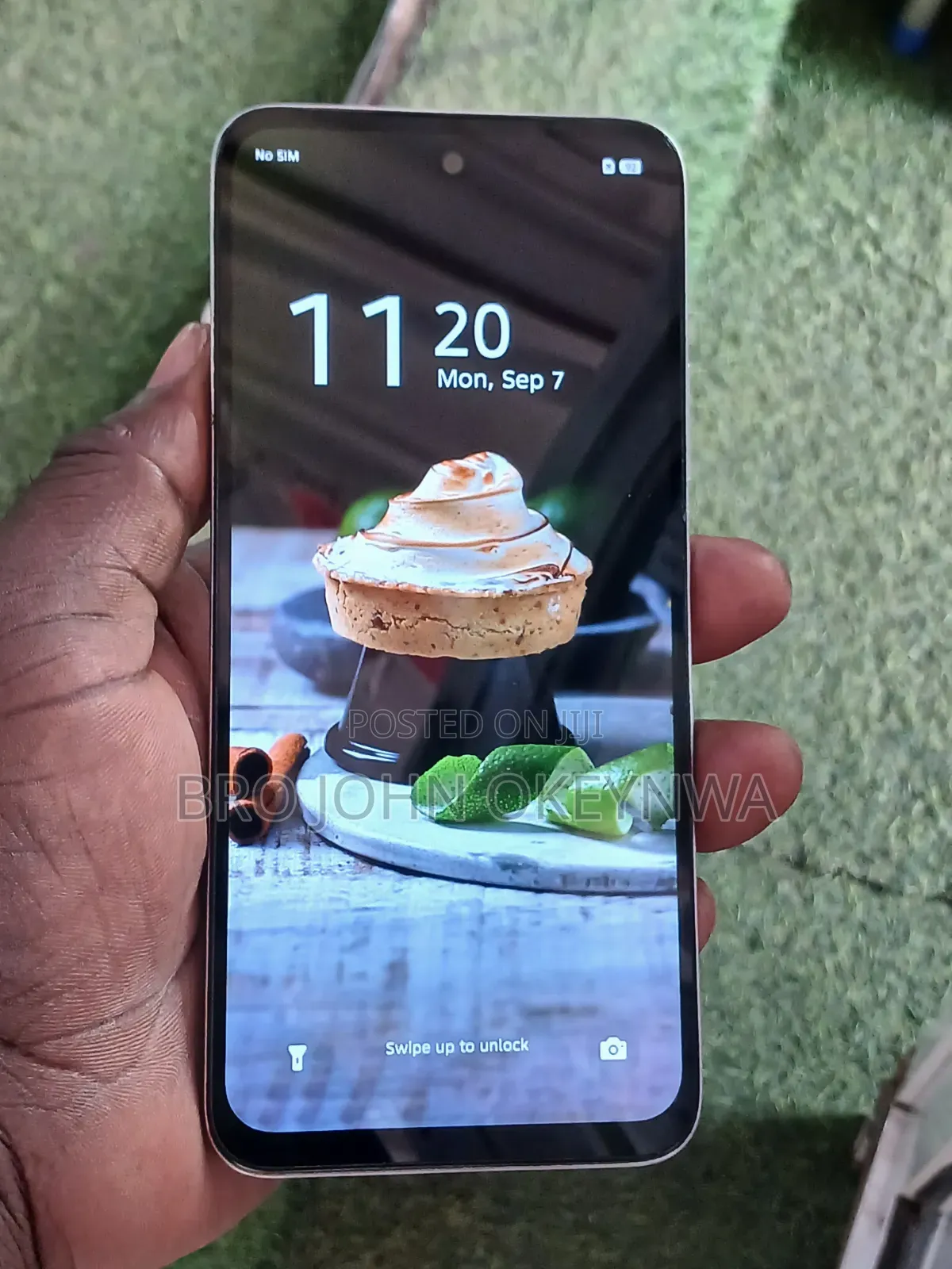 Infinix Hot 60i 128 GB Silver
