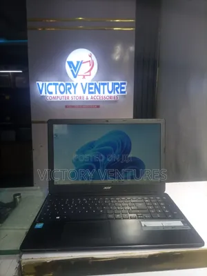 Laptop Acer Aspire E1-510 8GB Intel Celeron HDD 320GB