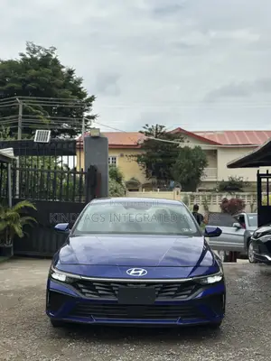 Hyundai Elantra 2025 Blue