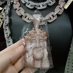 Original Zirconia Chain With Pendant
