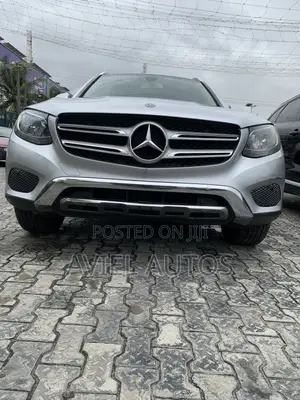 Mercedes-Benz GLC-Class 2018 Silver