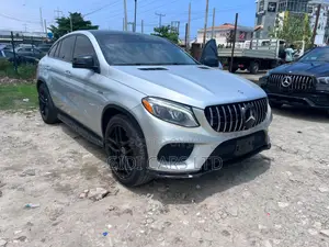 Mercedes-Benz GLE-Class 2016 Silver