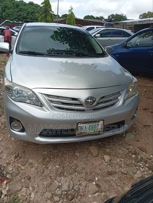 Toyota Corolla 2013 Silver