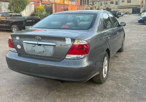Toyota Camry 2006 Gray