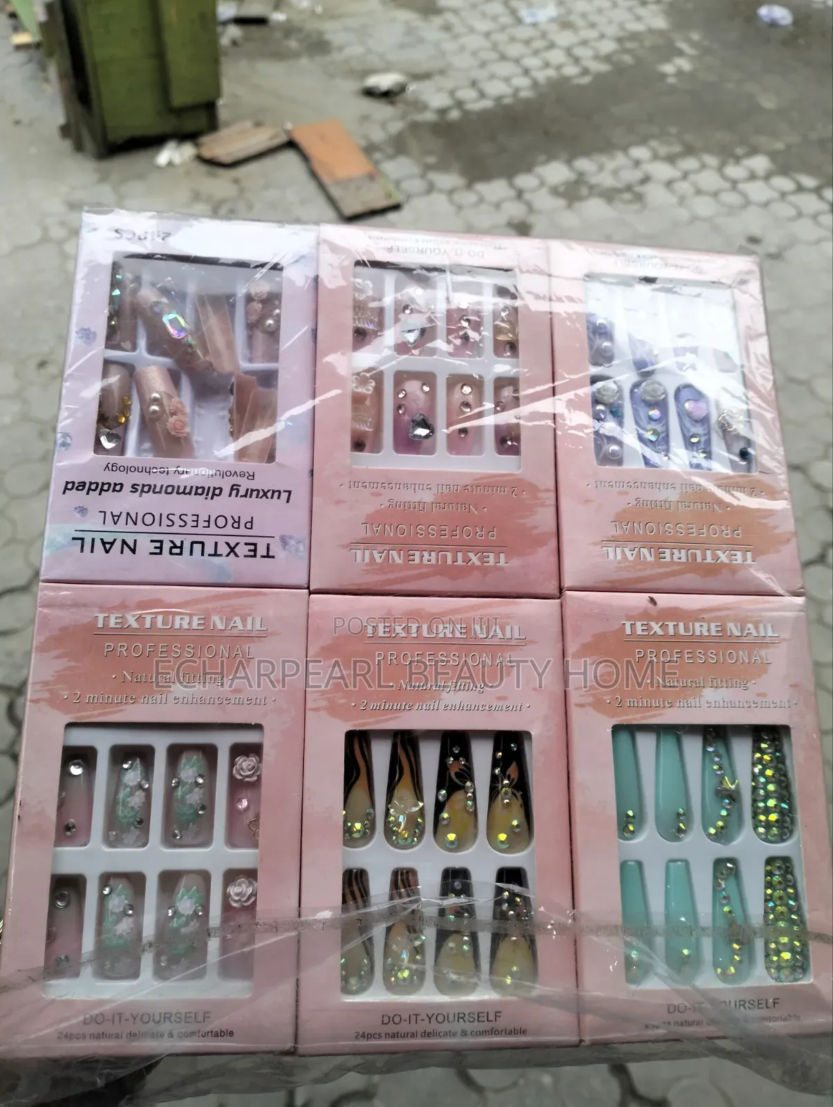 Beautiful Ready-Made Press-on Nails – Reusable Artificial Nails
