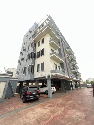 3bdrm Apartment in Lekki Expressway for rent