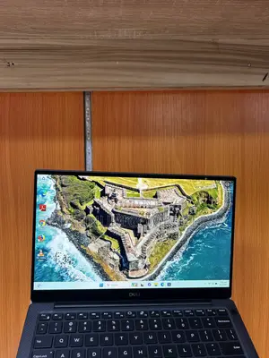 Laptop Dell XPS 13 7390 16GB Intel Core i7 SSD 512GB
