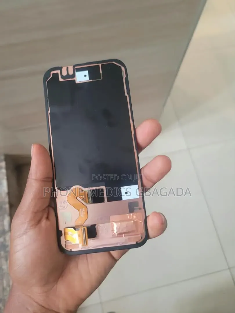 Pixel 9 Pro Original Screen.