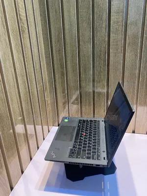 Laptop Lenovo ThinkPad P14s 16GB Intel Core i7 SSD 512GB