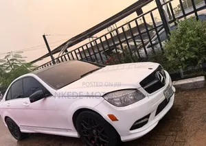 Mercedes-Benz C300 2010 White