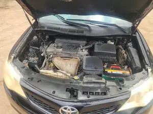 Toyota Camry LE 4dr Sedan (2.5L 4cyl 6A) 2012 Black