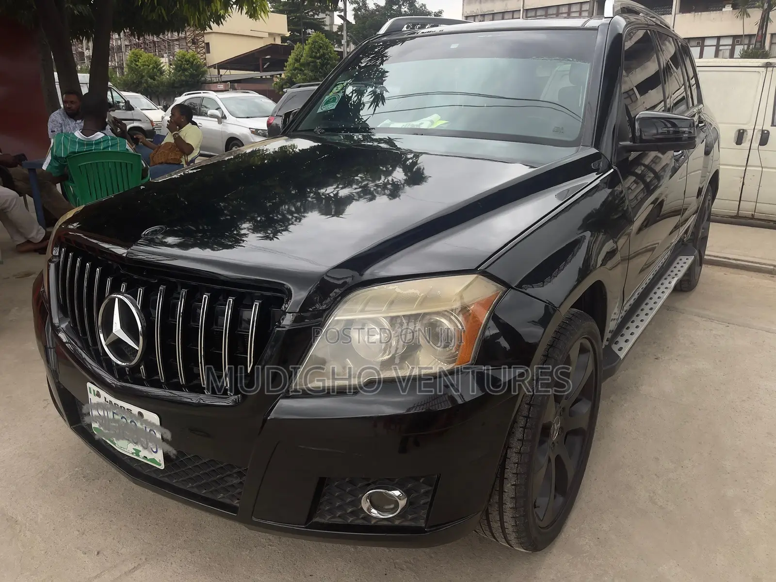 Mercedes-Benz GLK-Class 2010 Black