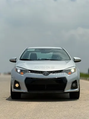 Toyota Corolla LE 4dr Sedan (1.8L 4cyl CVT) 2016 Silver