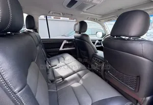 Toyota Land Cruiser 2013 Black
