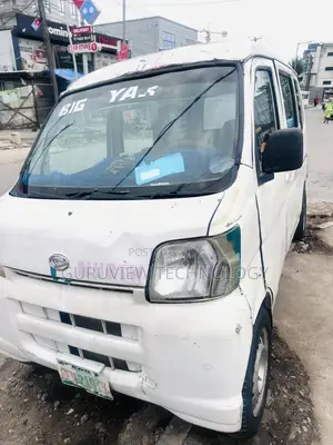 Suzuki Every 2008 White