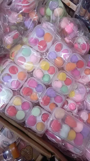 4-in-1 Beauty Blender Set in Cute Bear Storage Case