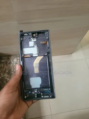 Samsung S22 Ultra Original Screen With Frame and Fingerprint.