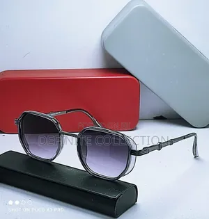 CARTIER Top Quality Glass