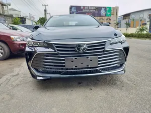 Toyota Avalon XLE 2020 Black
