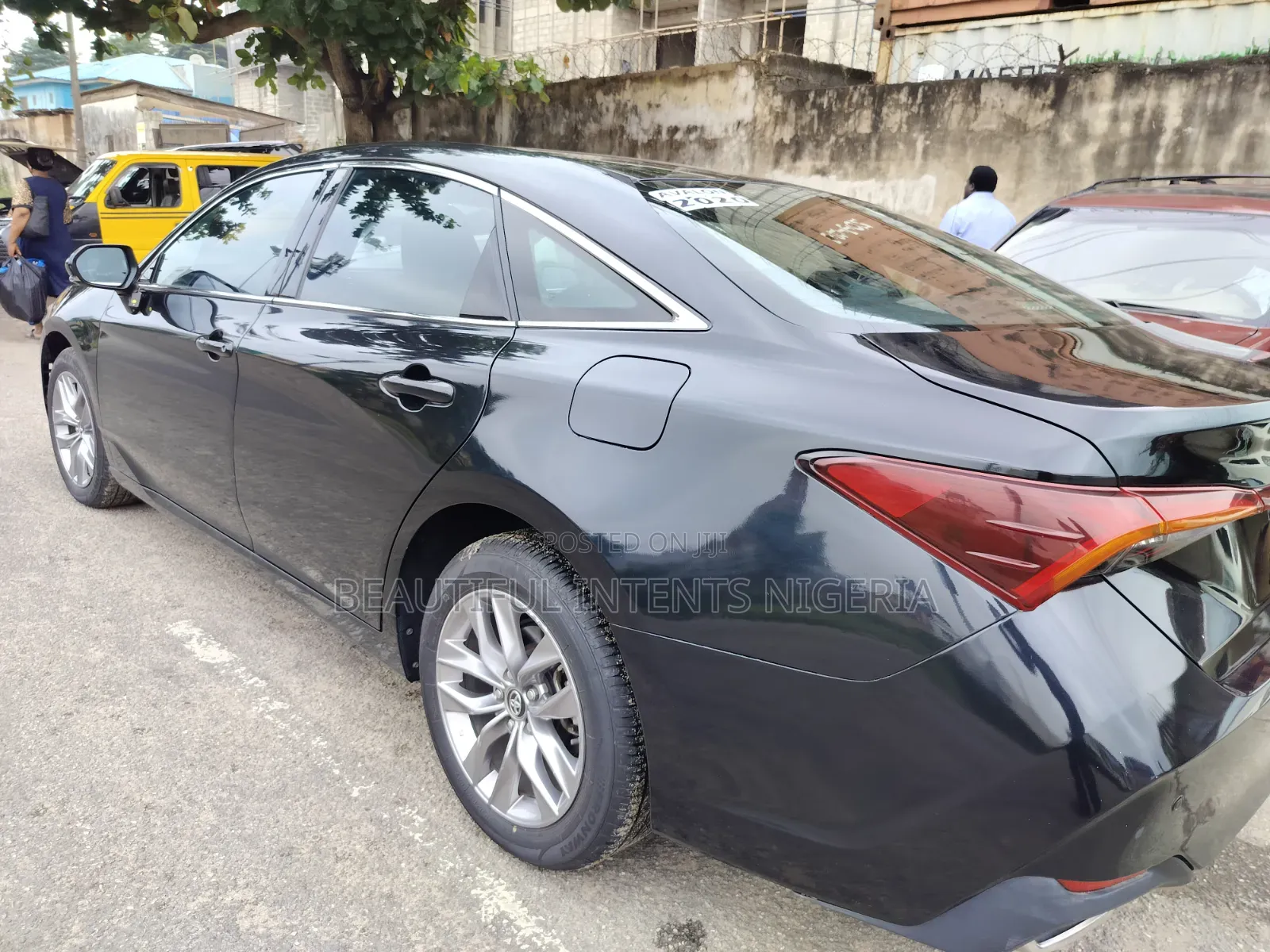 Toyota Avalon XLE 2020 Black